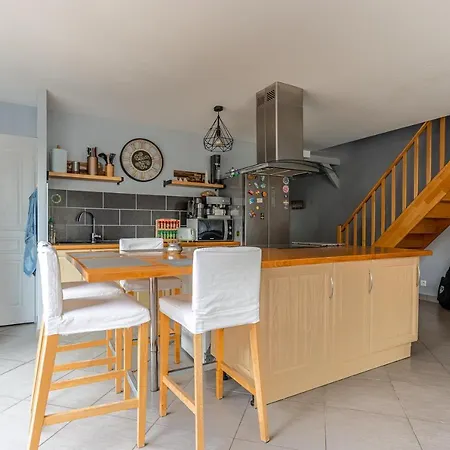 The New Barp - Maison Climatisee Pour 6 * Le Barp